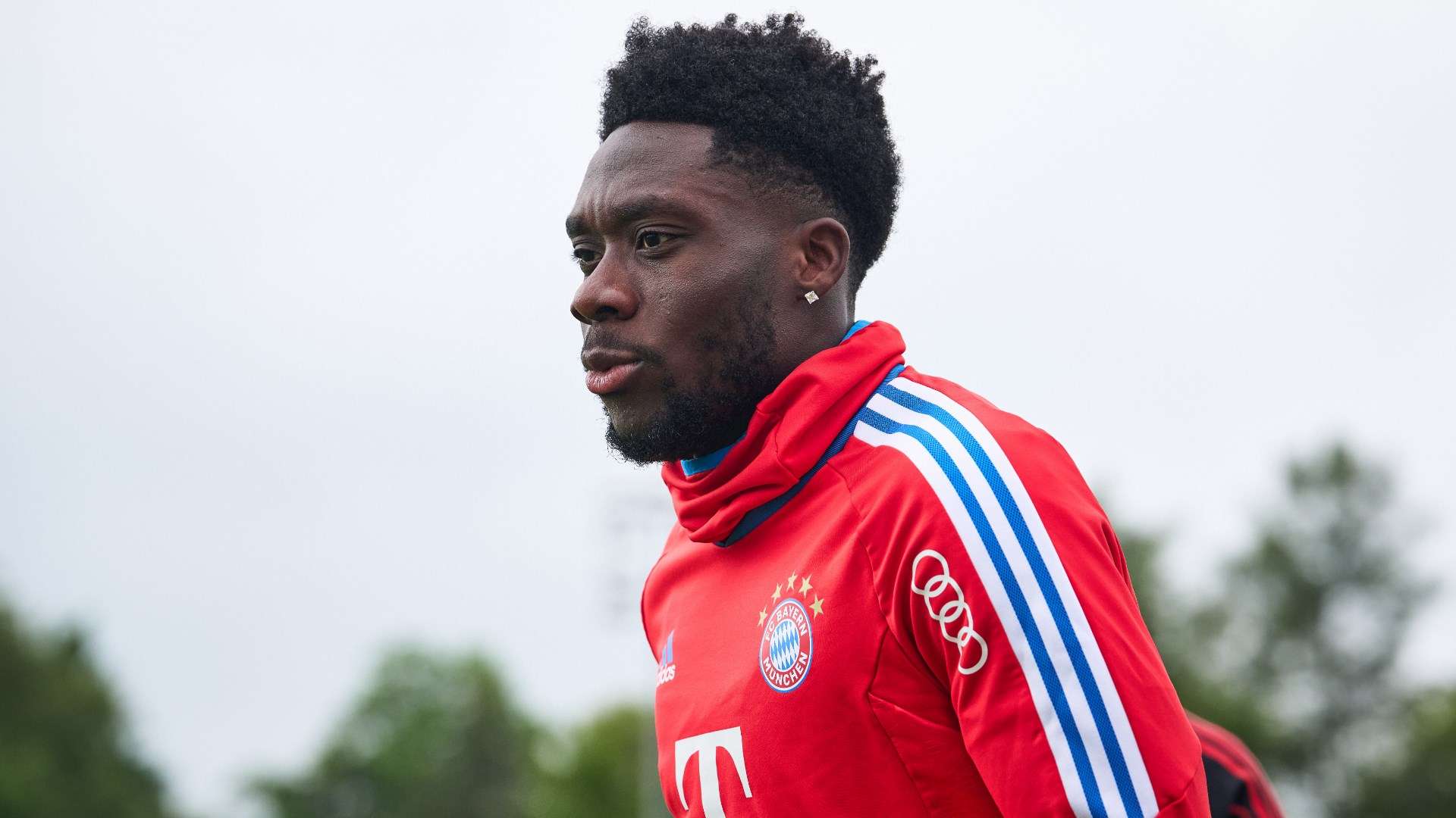 Alphonso Davies FC Bayern 2023