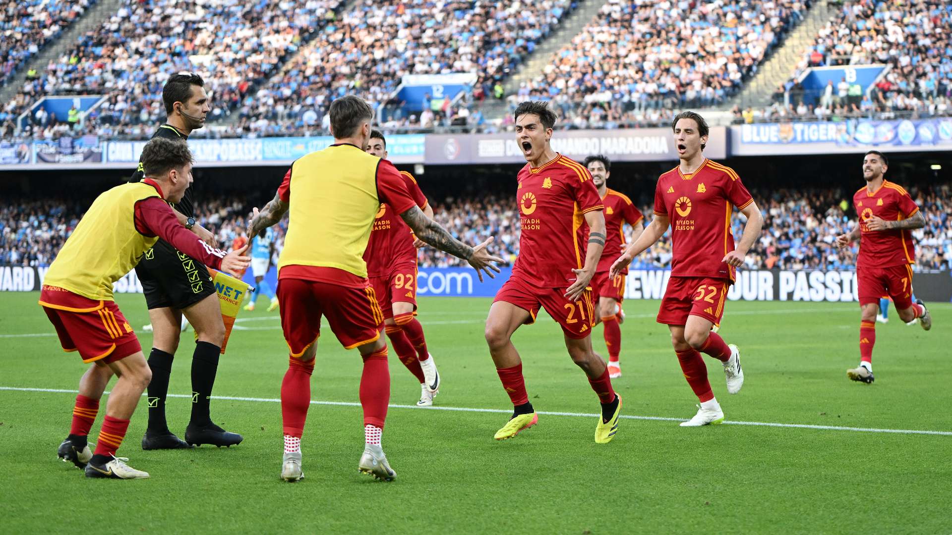 Roma celebrating