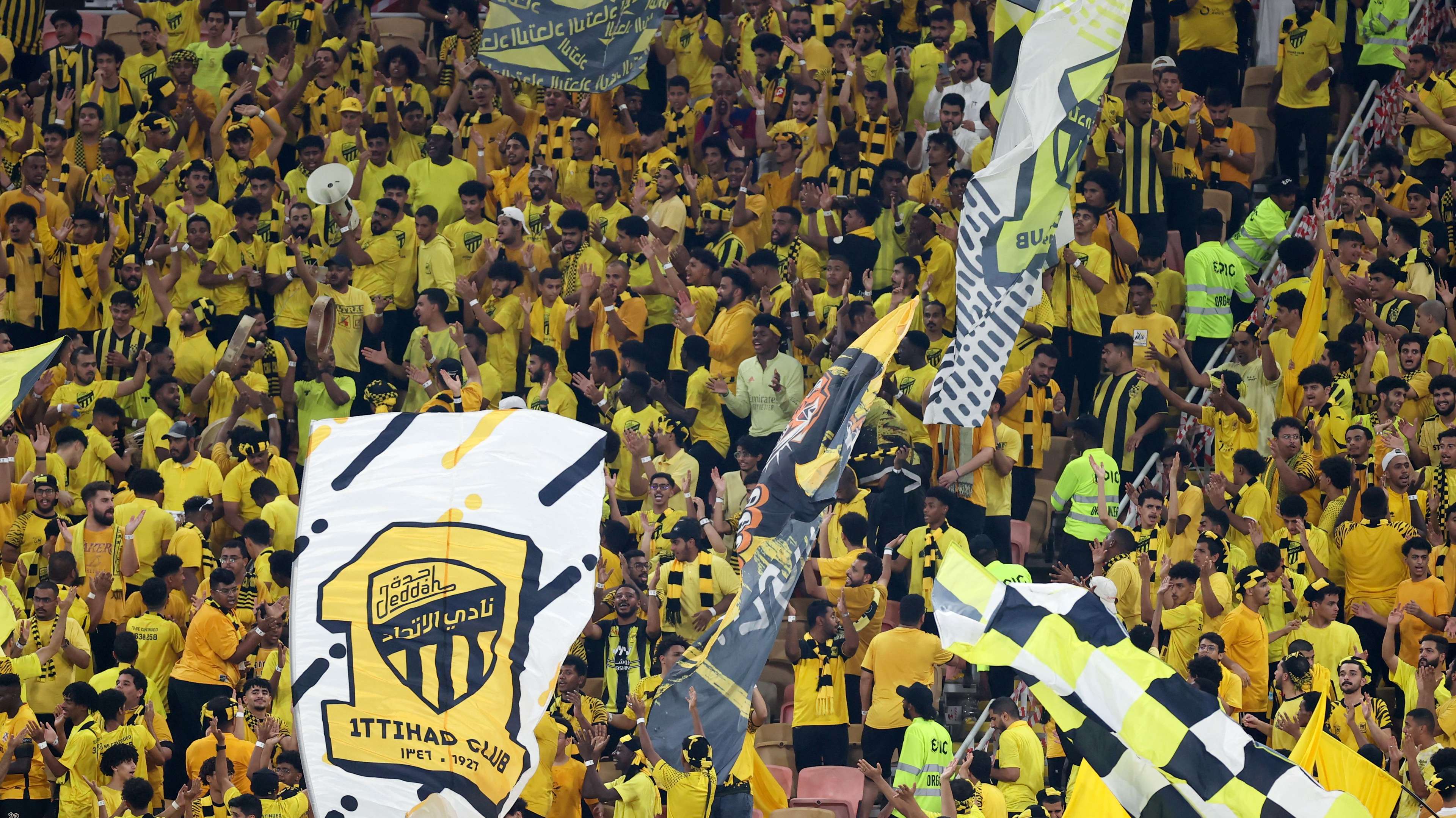 FBL-AFC-C1-ITTIHAD-QUWA JAWIYA-FANS