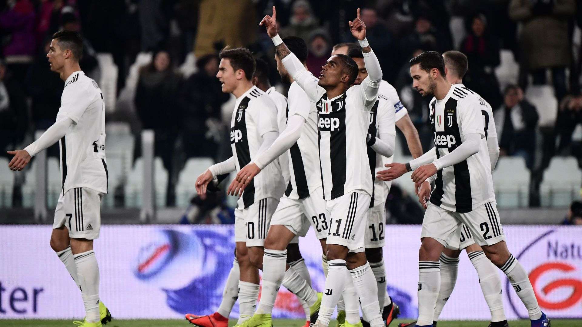 Douglas Costa Juventus Chievo Serie A