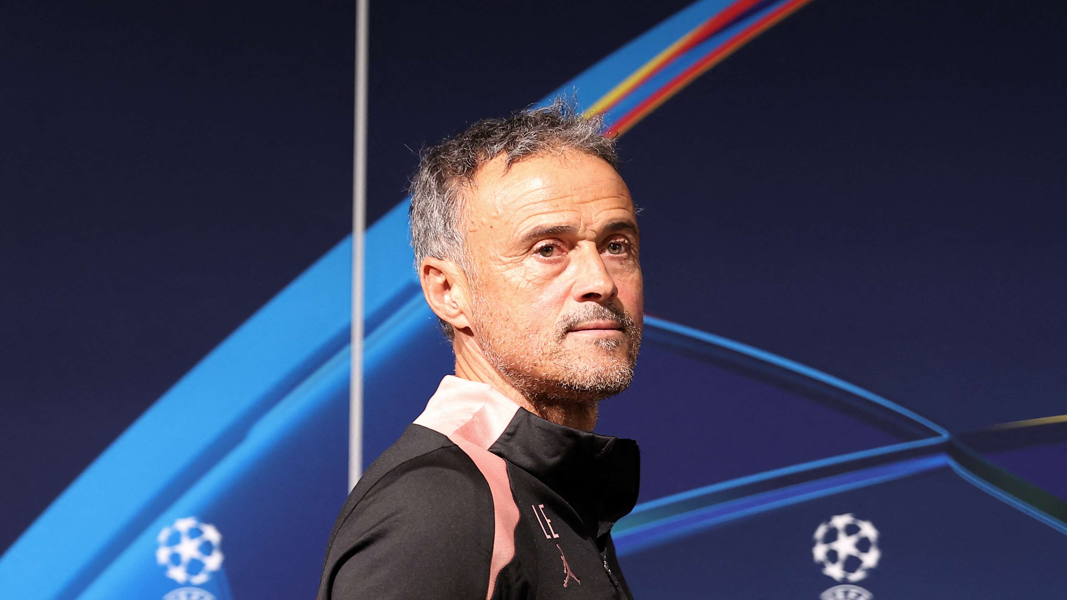 FBL-EUR-C1-PSG-PRESSER