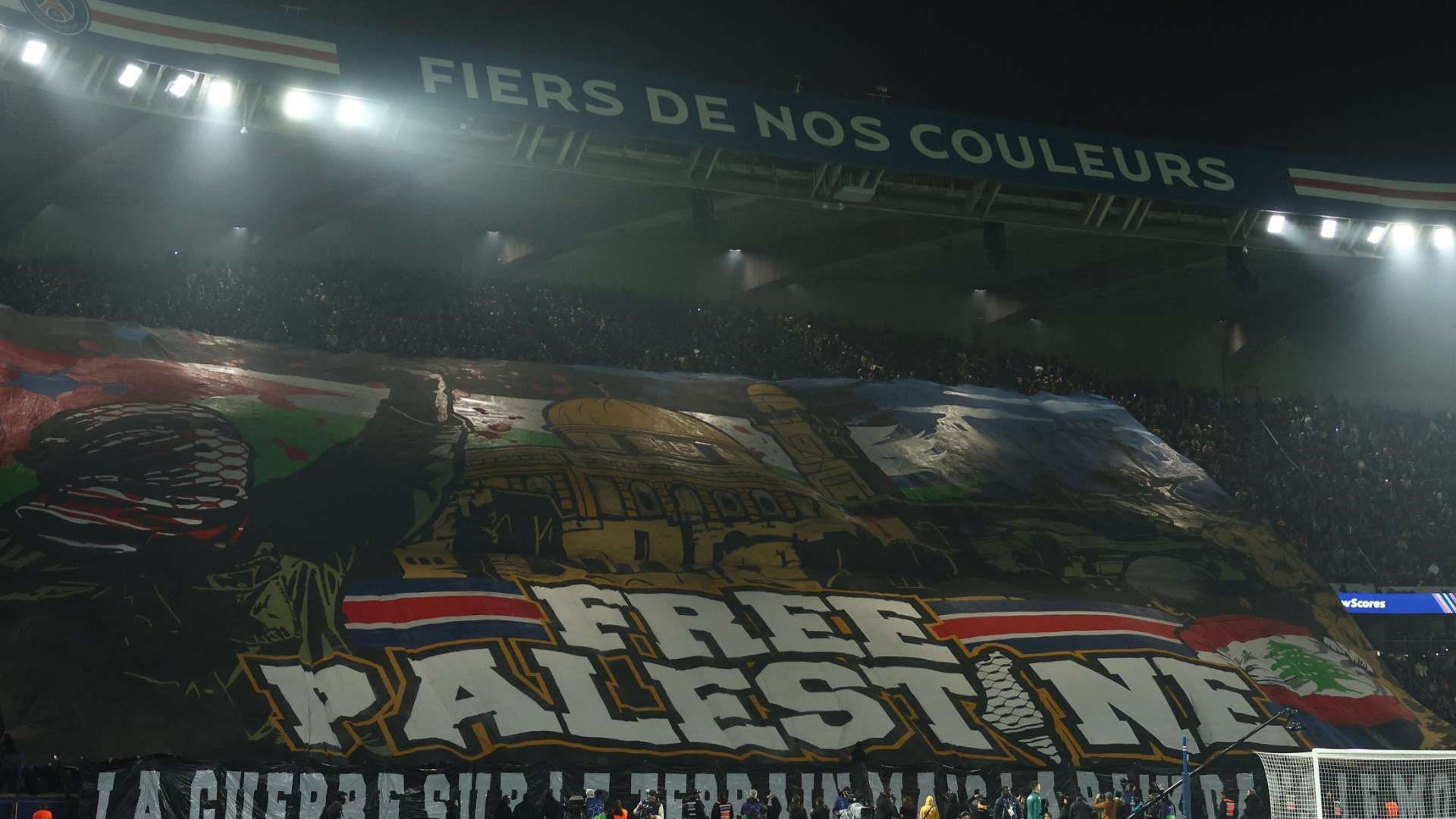 PSG fans Palestine tifo 2024