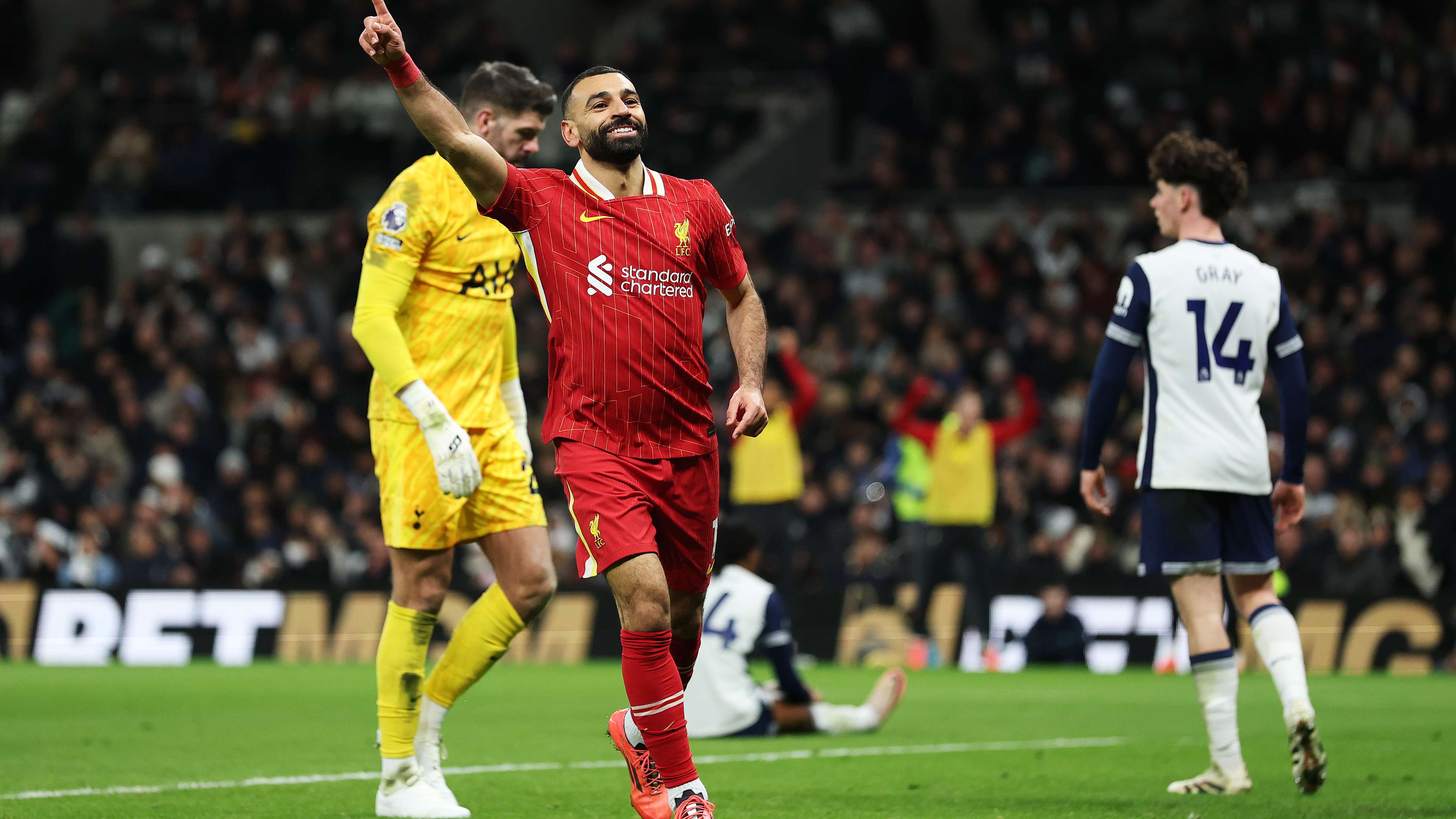 Tottenham Hotspur FC v Liverpool FC - Premier League