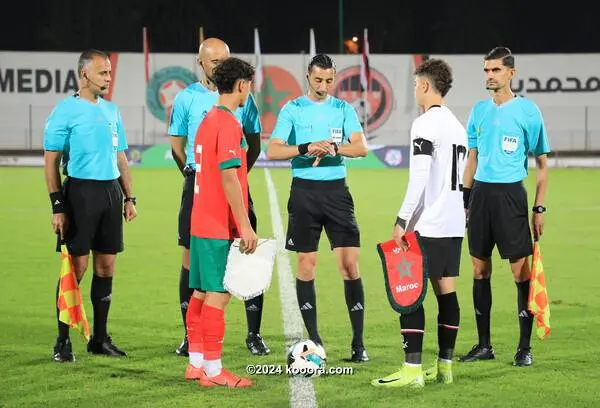 جوارديولا عن العودة لتدريب برشلونة: الباب مغلق أصبحت كبيرا فى السن 