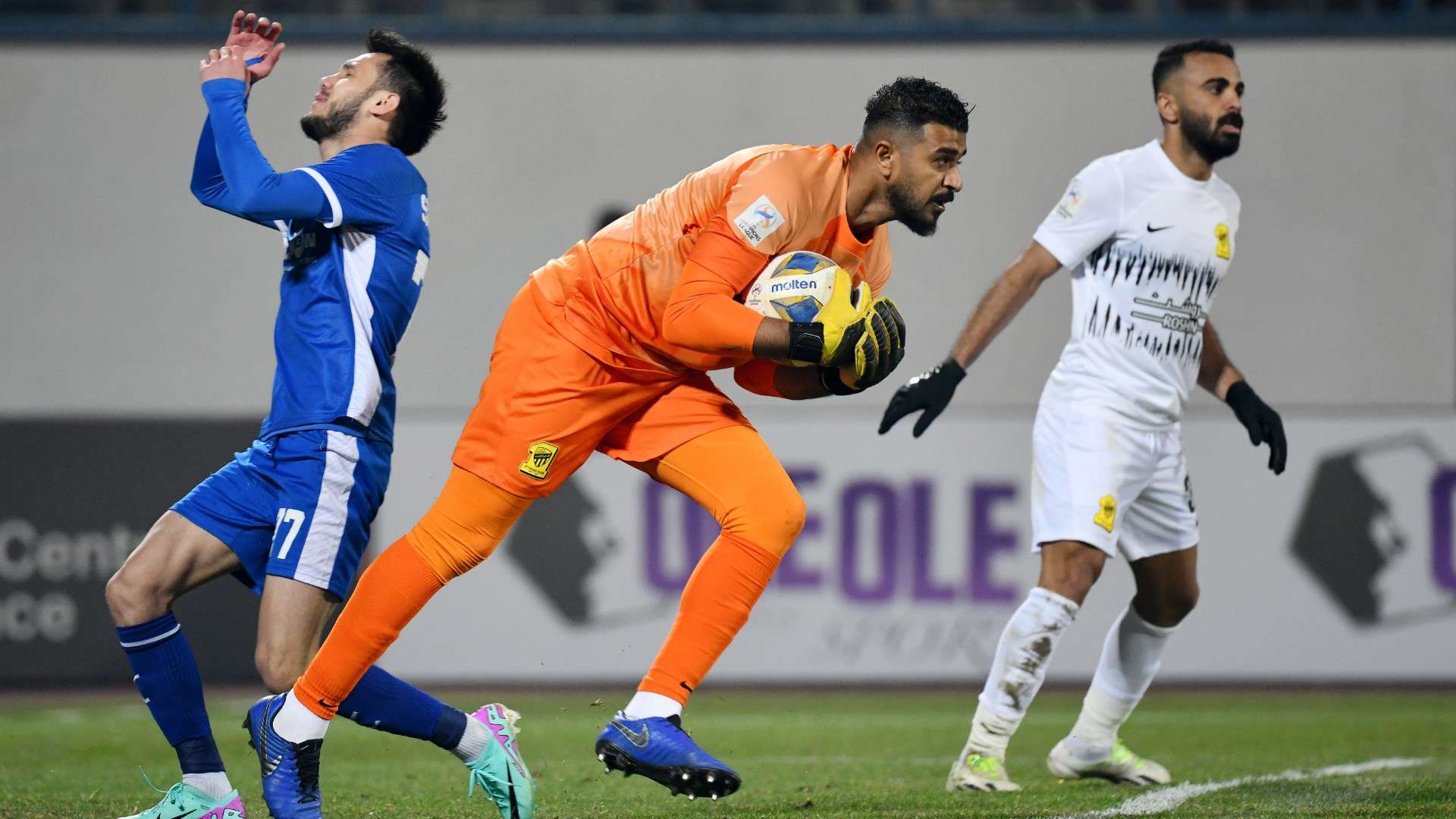 فيديو | "نيمار إلى الأهلي مقابل رياض محرز؟" .. جماهير الهلال تقول كلمتها في الصفقة التبادلية المقترحة | 