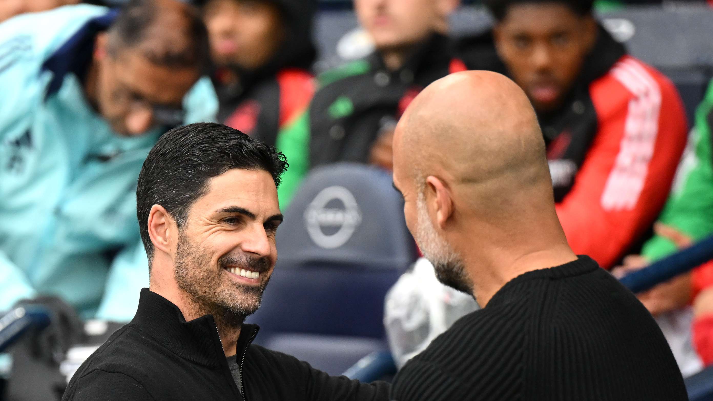 موقف لا يحسد عليه ..لاعب الهلال يتسبب في إحراج ساديو ماني! | 