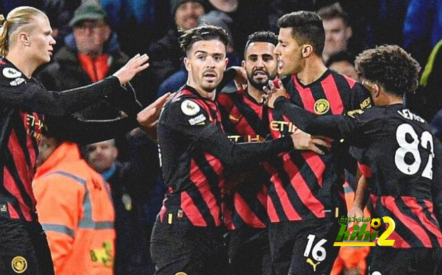 خطوة غير مسبوقة .. طلب استثنائي من الهلال بشأن حكام الديربي أمام النصر | 