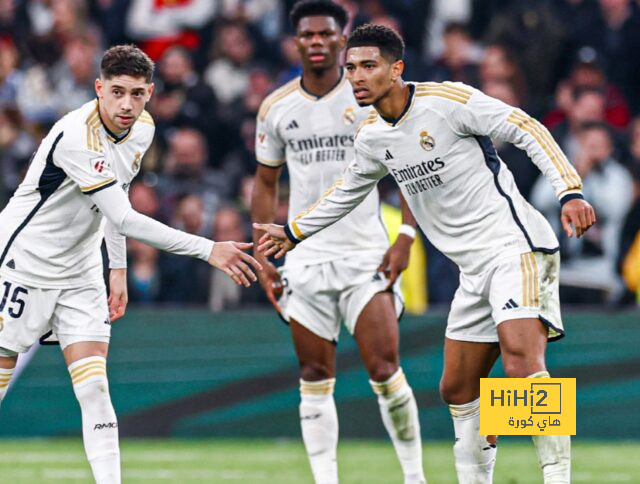 قميص ريال مدريد في مواجهة نابولي 