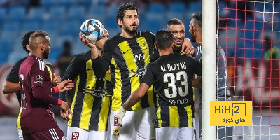 "الانفجار بتر أصابعه" .. قنبلة "كوبرا 6" تحول احتفالية لاعب بلجيكي إلى كابوس مفزع! | 