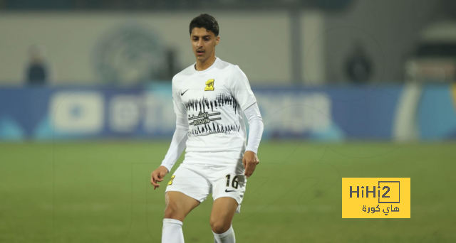 تعليق سالم الدوسري بعد فوز الهلال على النصر 