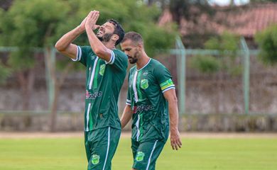 الكشف عن كواليس اجتماع برشلونة مع تشيلسي 