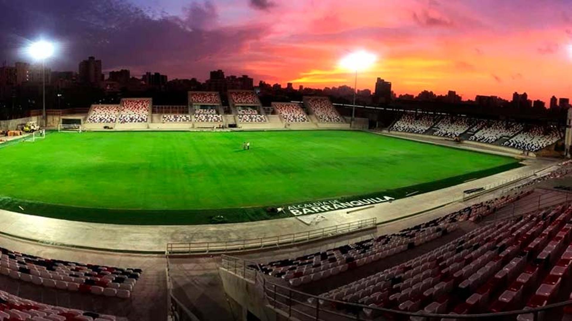 جاهزية غرفة خلع الملابس قبل مباراة باريس سان جيرمان ومارسيليا في الدوري 