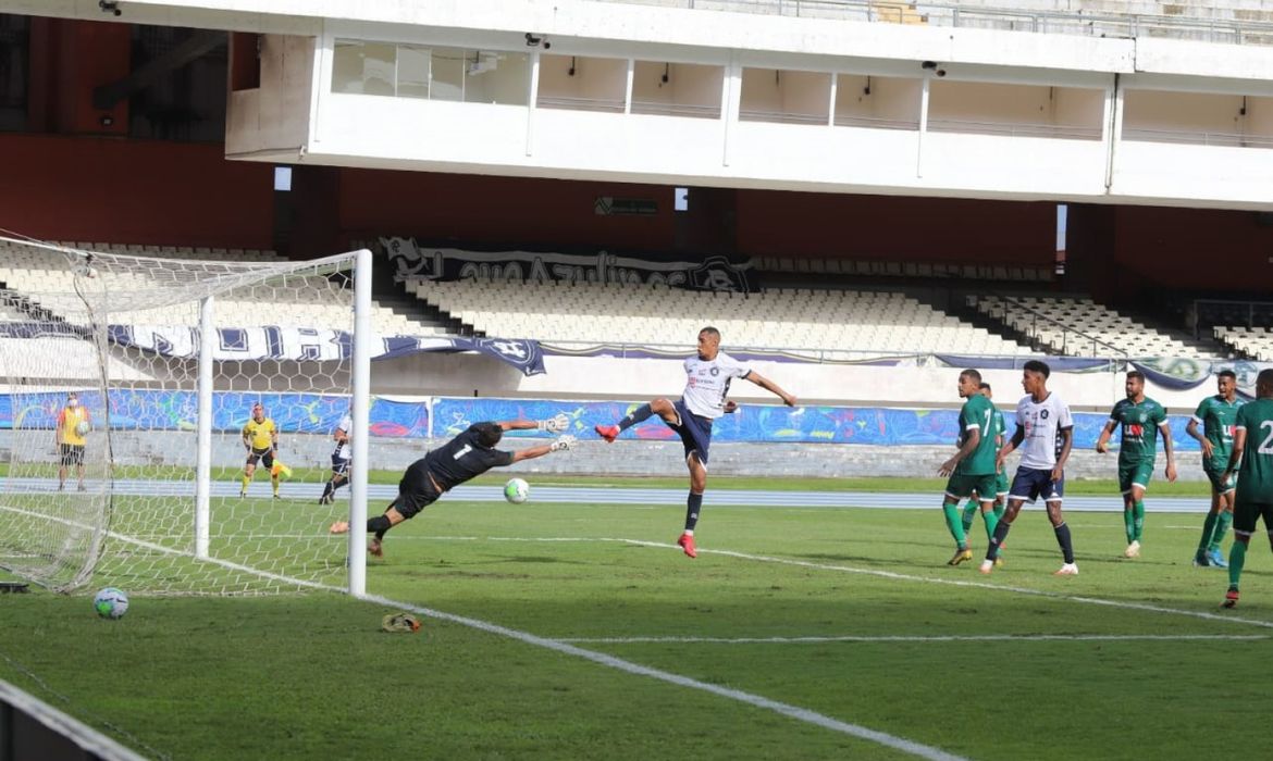 انفخ انفخ حتى ينفجر …العدو الاول لبرشلونة …! 