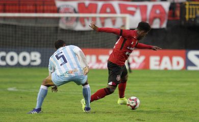 التشكيل المتوقع لكلاسيكو الأهلي ضد الهلال فى قمة الدوري السعودي 