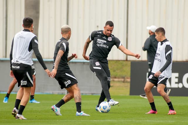 موعد إعلان الاتحاد الآسيوي القرار النهائي بشأن مباراة الاتحاد وسباهان 