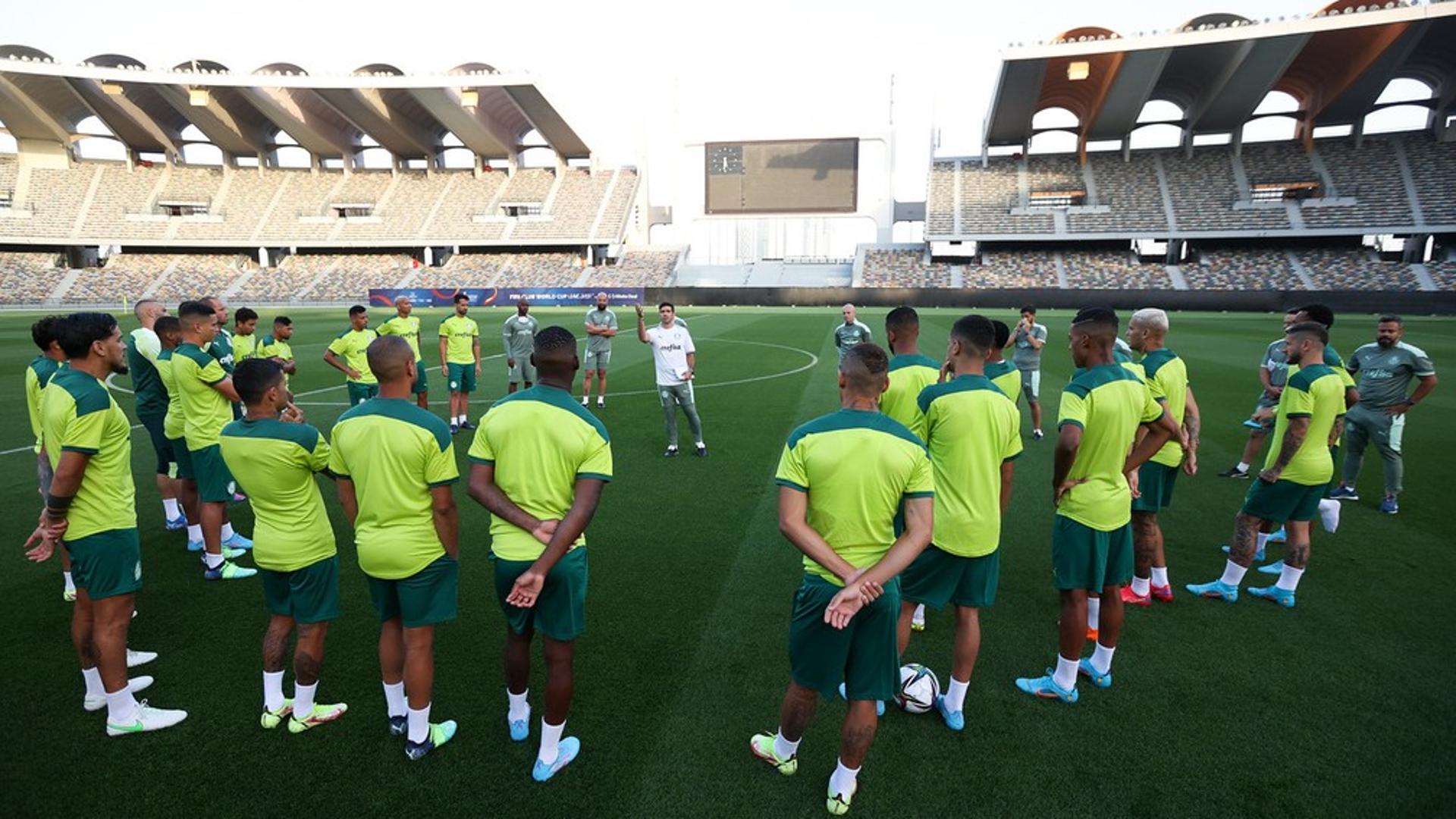 عبد الواحد السيد يسبق بعثة الزمالك إلى نيجيريا 