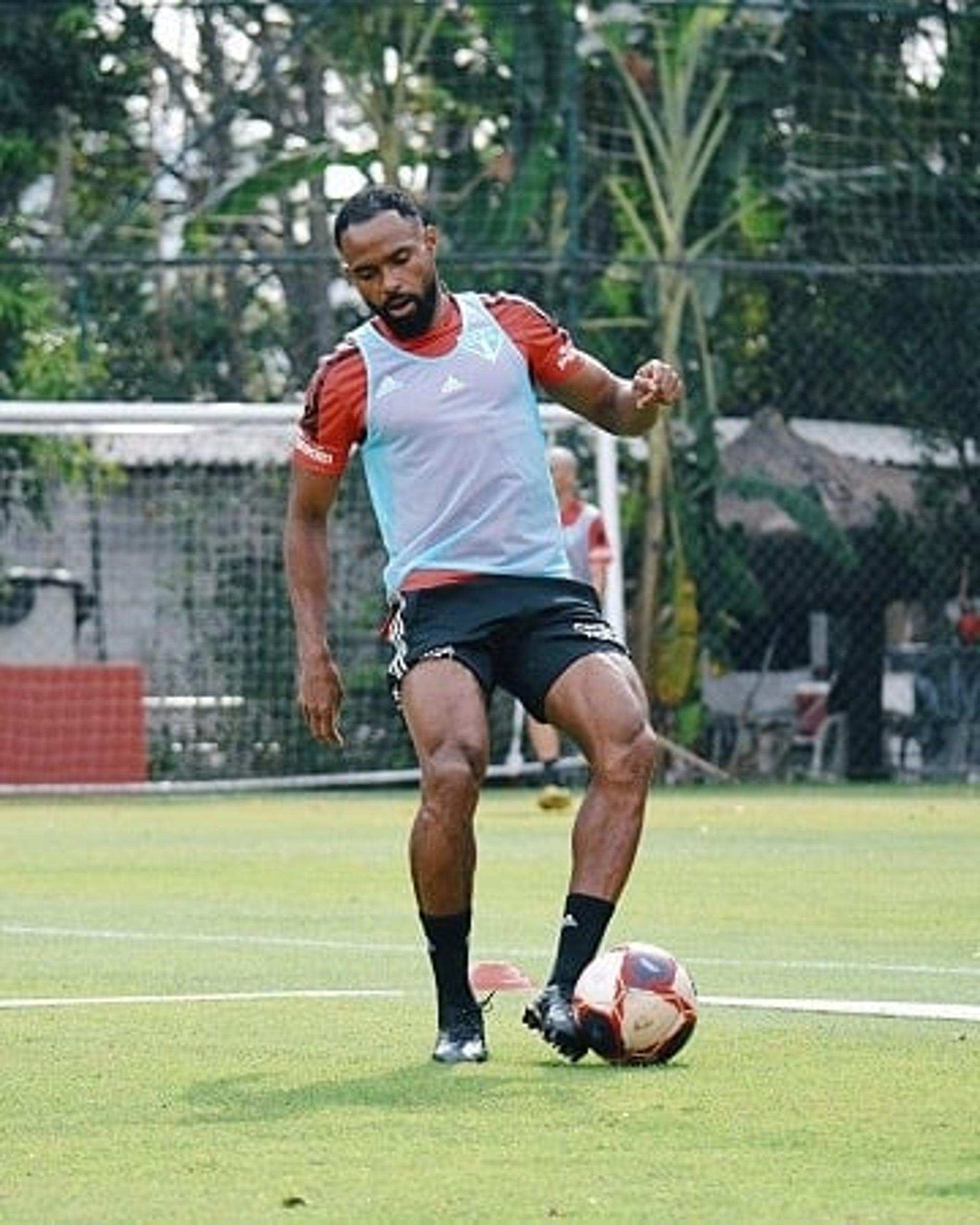 فيديو: أكبر دليل على شعبية النصر العالمية 