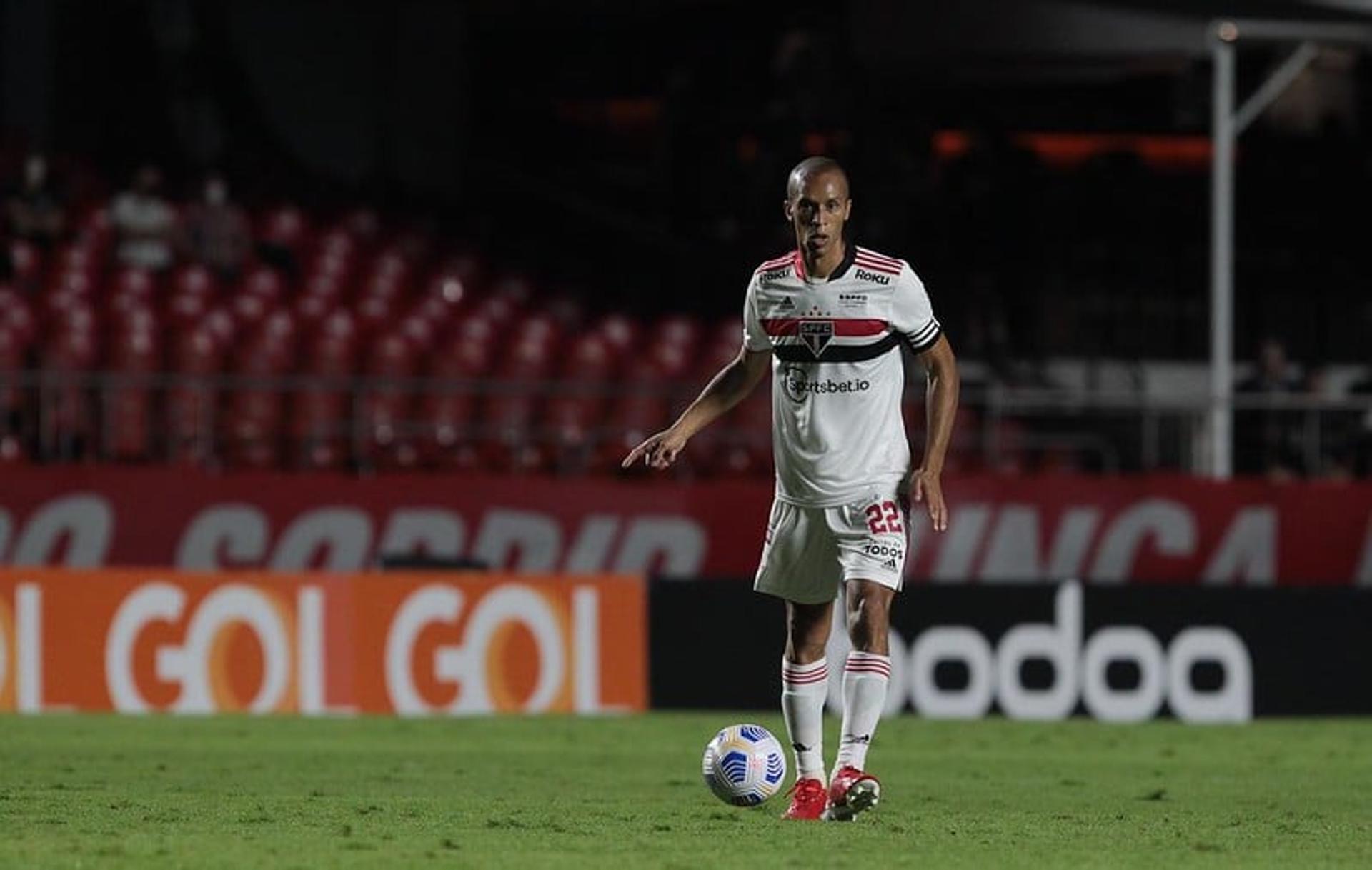 بيتروكوب يحرم باشاك شهير من حصد فوزه الأول بدوري المؤتمر 