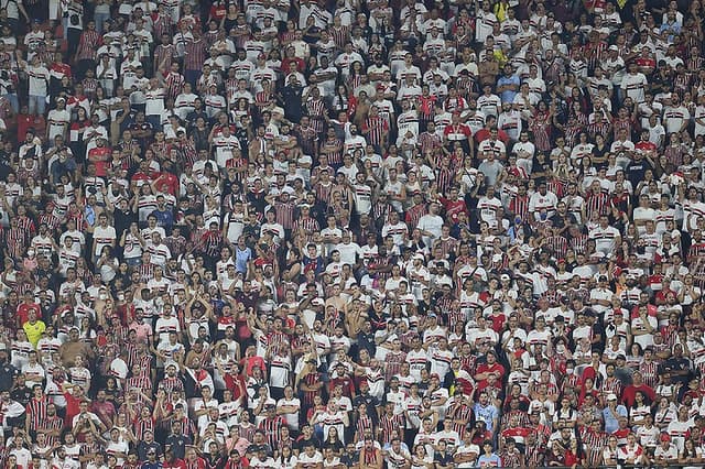 "نجوم على ورق في النصر والاتحاد والأهلي" .. وليد الفراج يقدم روشتة منافسة الهلال | 