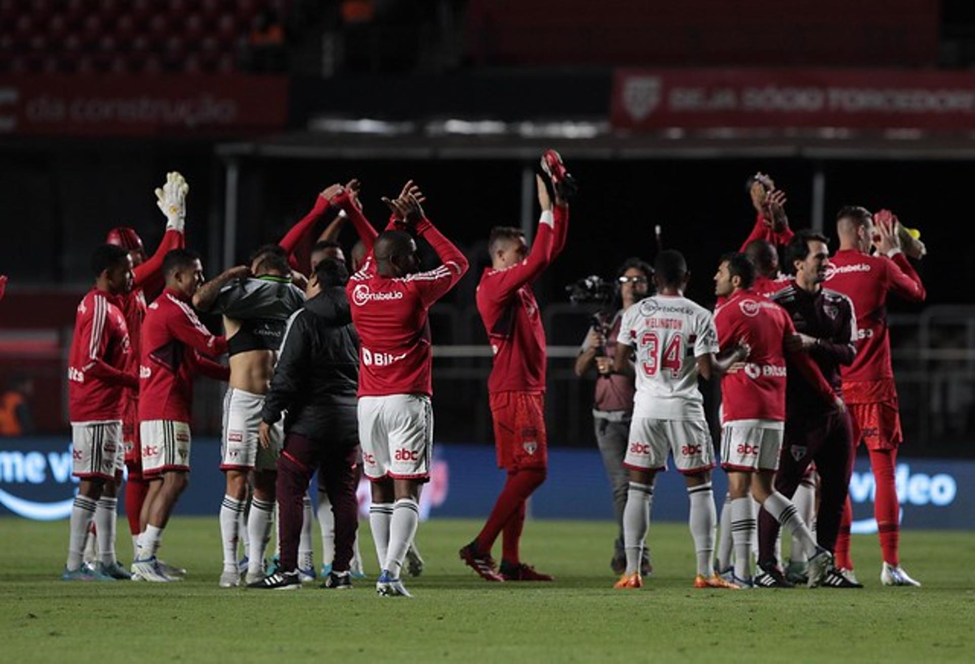 "لم نتوقعها منك!" .. الممر الشرفي من النصر للهلال يضع فهد الهريفي تحت المقصلة | 