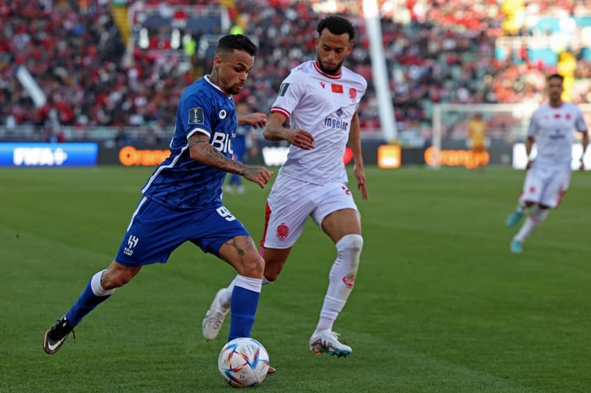 كلاسيكو الهلال والاتحاد … ليس فقط من أجل اللقب 