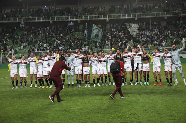 المالكي يحسم هوية فريقه المقبل بعد رحيله عن الهلال 