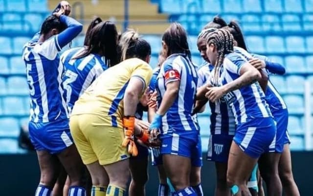 4 حقائق تجسد هيمنة الهلال في الدوري هذا الموسم 