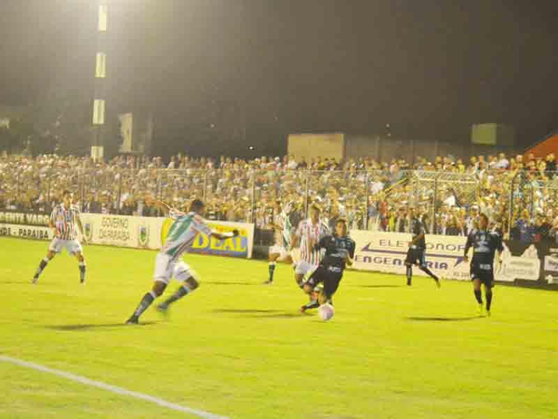 أرتيتا مدرب الشهر في الدوري الإنجليزي 